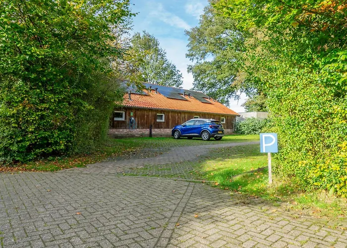 לינה וארוחת בוקר Erve Fakkert 3*