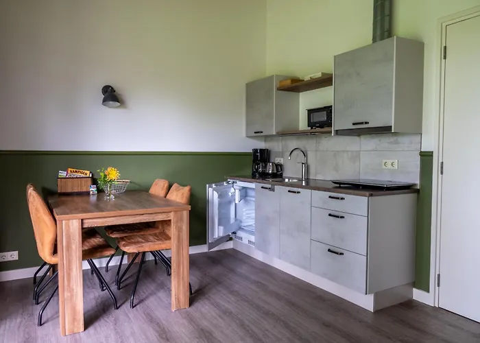 לינה וארוחת בוקר Erve Fakkert