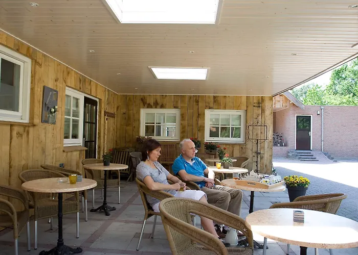 Erve Fakkert ベッド・アンド・ブレックファスト 3*