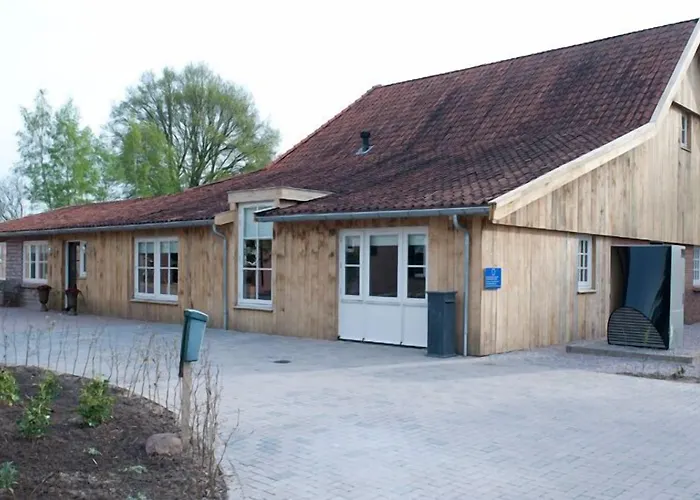 Erve Fakkert ベッド・アンド・ブレックファスト 3*